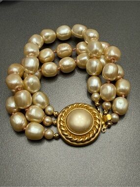 Vintage Carolee Champagne Pearl Triple-Strand Bracelet #495br